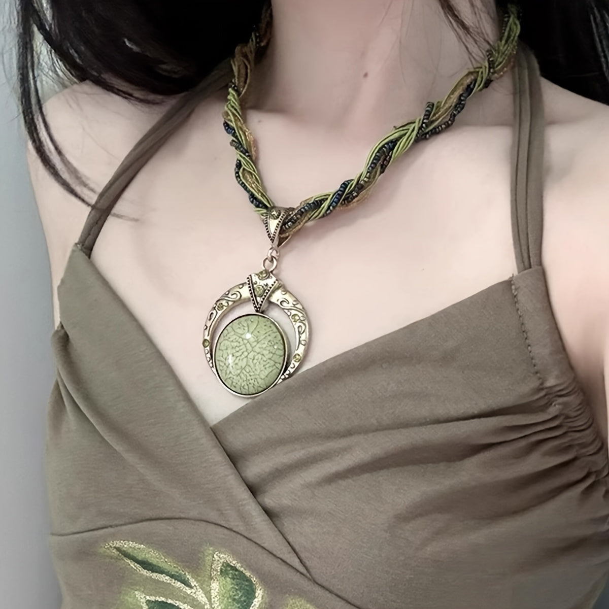 Boho Chic Round Pendant Necklace – Woven Beads & Gold Detail, Versatile for Any Occasion