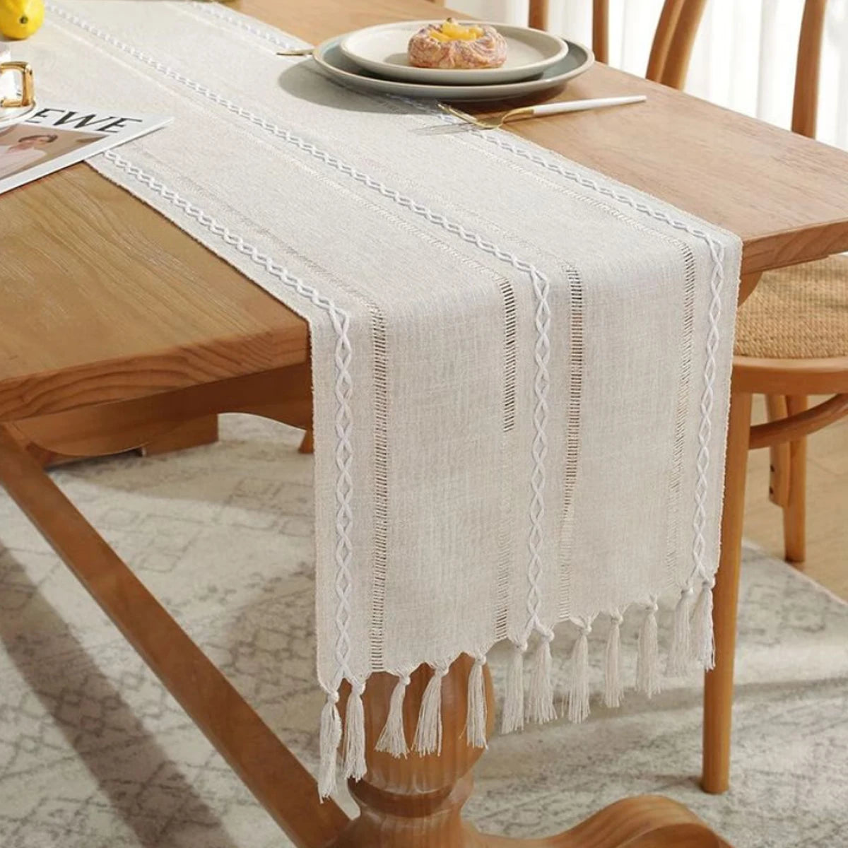 Off-White Boho Tassel Tablecloth – Handmade Cotton Linen for Dining or Coffee Tables